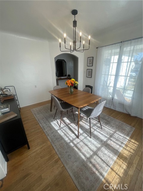 4586 Sunnyside Drive, Riverside CA: https://media.crmls.org/medias/58834855-7cb7-4b1e-b1d7-3a901599637e.jpg