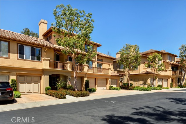 Detail Gallery Image 1 of 1 For 2705 Dunstan Dr, Tustin,  CA 92782 - 2 Beds | 2/1 Baths
