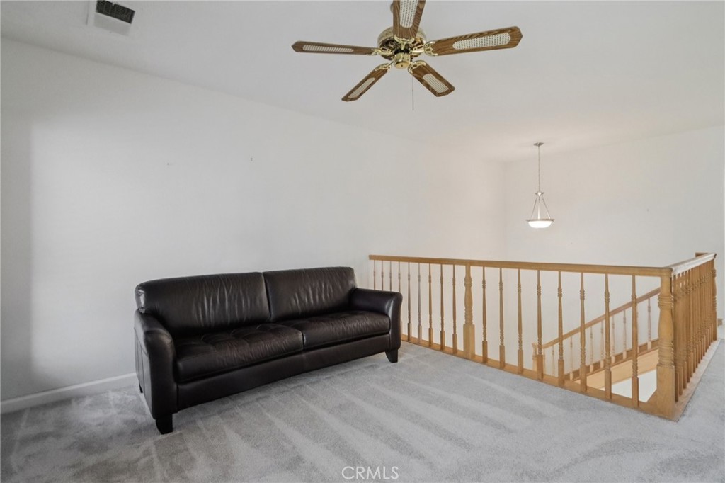 5885ff7e 1ebf 4512 B797 Daee34370593