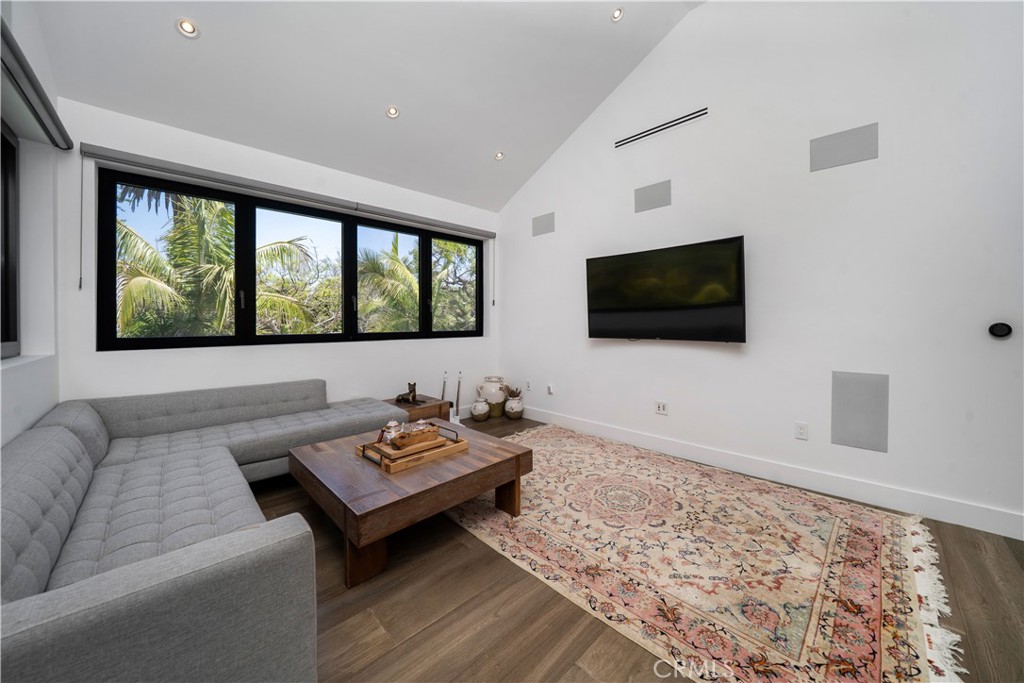 MLS #SR25176504 img 46