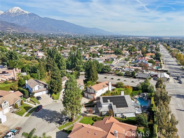 Detail Gallery Image 17 of 52 For 1214 Miller Ct, Upland,  CA 91784 - 4 Beds | 3 Baths