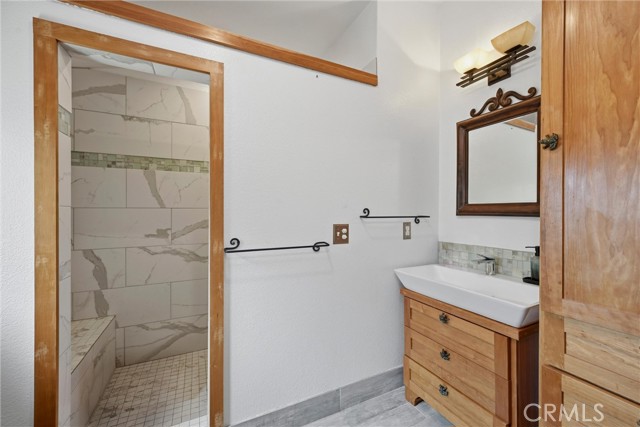 Detail Gallery Image 9 of 22 For 10313 Walnut Way, Kelseyville,  CA 95451 - 2 Beds | 2 Baths