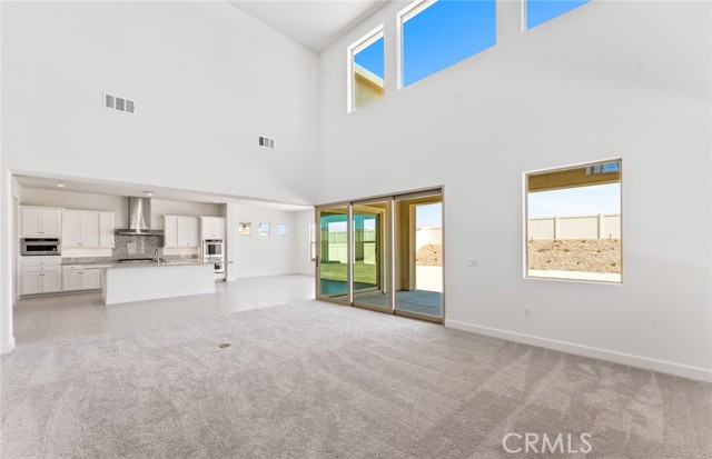 17602 Col Ranch Drive, Riverside CA: https://media.crmls.org/medias/5887a48e-6219-4f6e-bcaf-ddad6997a81d.jpg