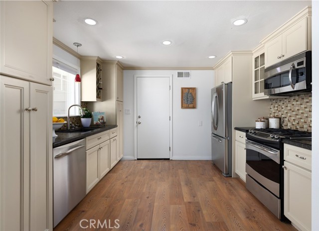 2119 E Denise Avenue, Orange CA: https://media.crmls.org/medias/5887c948-14a7-4005-a3f6-8b7acb811455.jpg