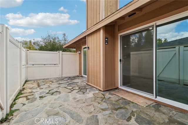 28512 Conejo View Drive, Agoura Hills CA: https://media.crmls.org/medias/5887ea67-2a25-4c9b-942a-06ace03c45a9.jpg
