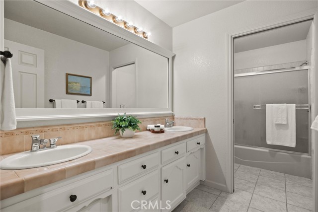 Detail Gallery Image 36 of 42 For 735 Silverado Estates Ct, Chico,  CA 95973 - 4 Beds | 2 Baths