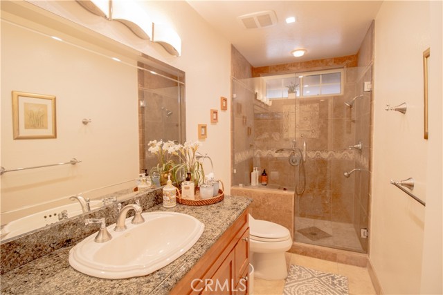 2509 Euclid E, Upland CA: https://media.crmls.org/medias/588a2bed-c35f-49bf-bc6f-2be0544ddd2b.jpg