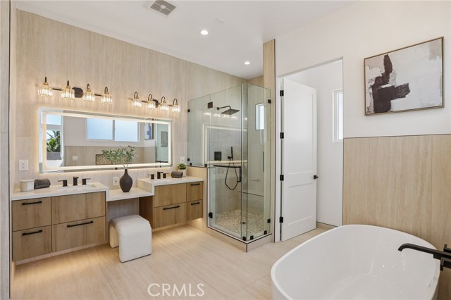 2019 Huntington Lane, B photo 27