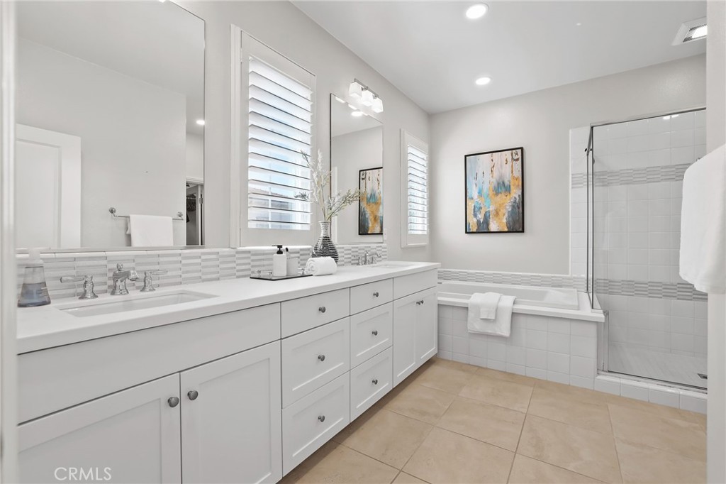 MLS #OC26158756 image #38