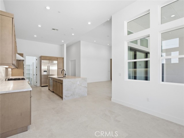 75157 Radford Drive, Palm Desert, CA 92211