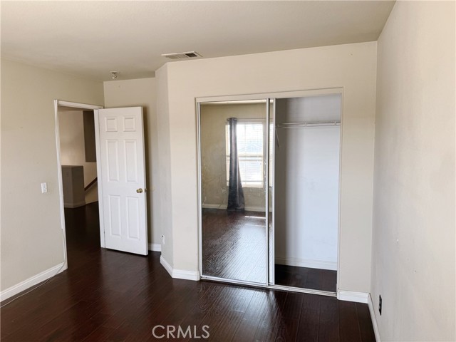 Detail Gallery Image 12 of 18 For 5771 Cairo Ct, Corona,  CA 92880 - 5 Beds | 3/1 Baths