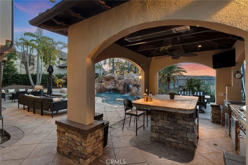 588cb7a5 39c4 4009 Aa9f 84185344e9d1