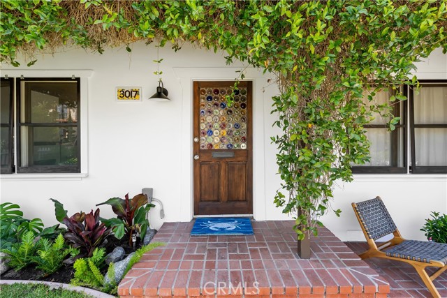 3017 Elm Avenue, Manhattan Beach, California 90266, 2 Bedrooms Bedrooms, ,2 BathroomsBathrooms,Residential,Sold,Elm,SB21199179