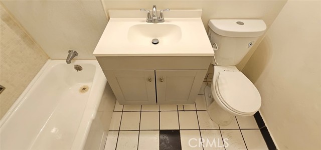 Detail Gallery Image 3 of 21 For 206 N Park View St #104,  Los Angeles,  CA 90026 - 0 Beds | 1 Baths