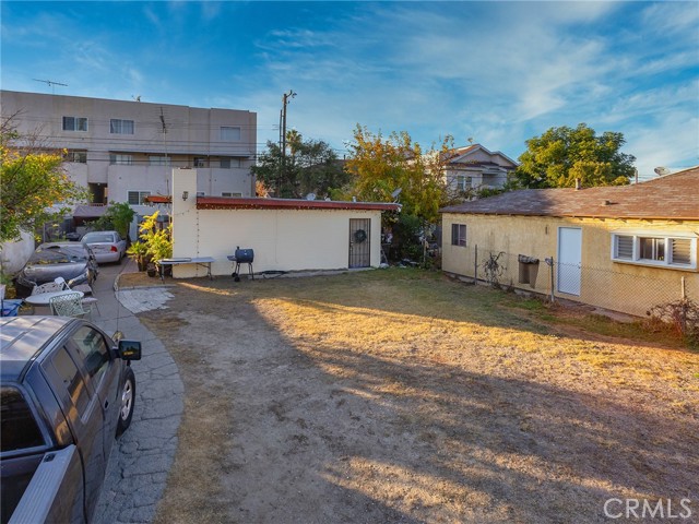 Detail Gallery Image 22 of 24 For 2309 N Niagara St, Burbank,  CA 91504 - 3 Beds | 1 Baths