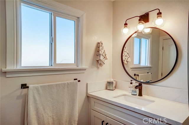 6531 Arlington Avenue, Los Angeles CA: https://media.crmls.org/medias/5893a56f-13de-4563-8362-cb7a261f0cfc.jpg