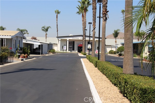 601 N Kirby Street, Hemet CA: https://media.crmls.org/medias/5893c7c7-df0b-44ff-8cf1-824c9d95befa.jpg