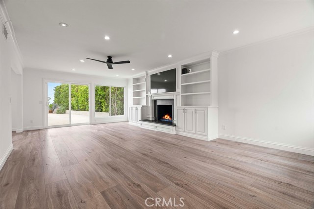 Detail Gallery Image 12 of 55 For 6216 Ellenview Ave, West Hills,  CA 91307 - 5 Beds | 2/1 Baths