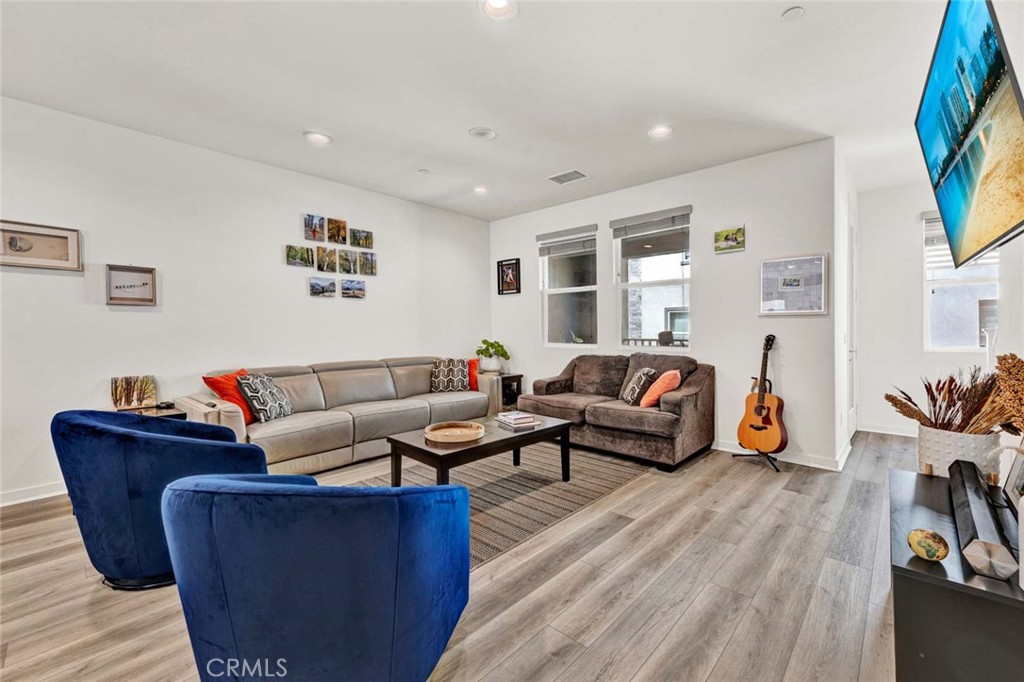 5894c3e9 0a7e 4a9c Bc5c Be808a64b6b1