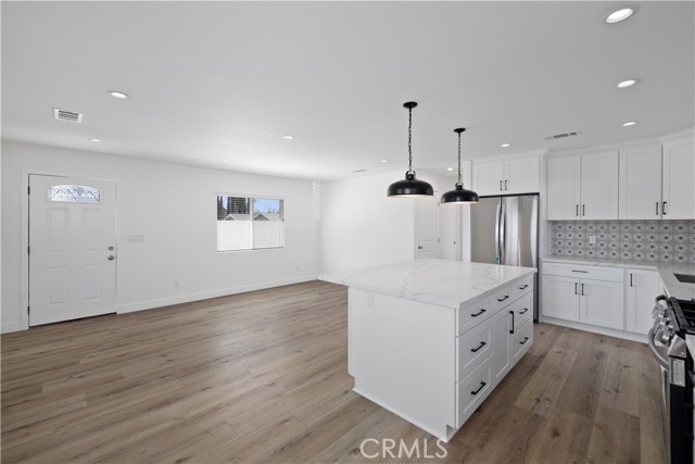 152 S Wabash, Glendora CA: https://media.crmls.org/medias/5895259f-90f1-40c5-858b-2e42c9748826.jpg