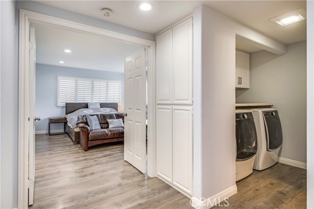 Detail Gallery Image 9 of 28 For 16 Monterey Ct, Manhattan Beach,  CA 90266 - 3 Beds | 3 Baths