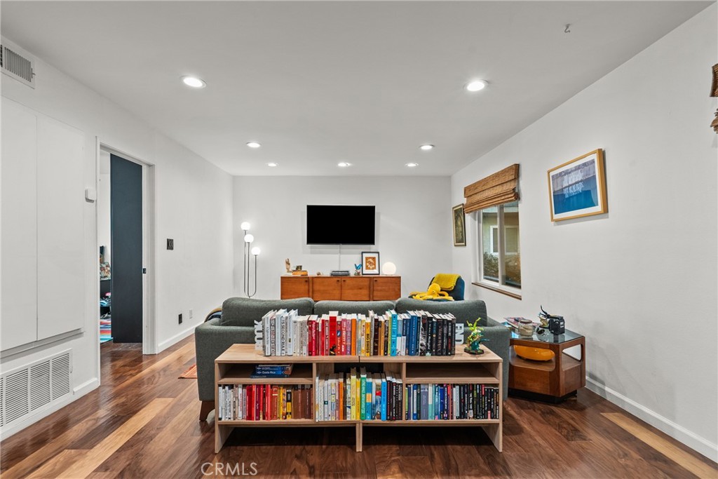 MLS #SR25273170 image #6