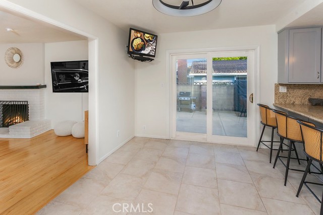 8398 Shoup Avenue, West Hills CA: https://media.crmls.org/medias/58969380-97e7-436a-9e98-517ca45c9973.jpg