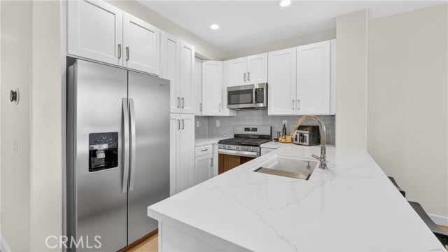 Detail Gallery Image 18 of 61 For 35 Garrison Loop, Ladera Ranch,  CA 92694 - 3 Beds | 2/1 Baths