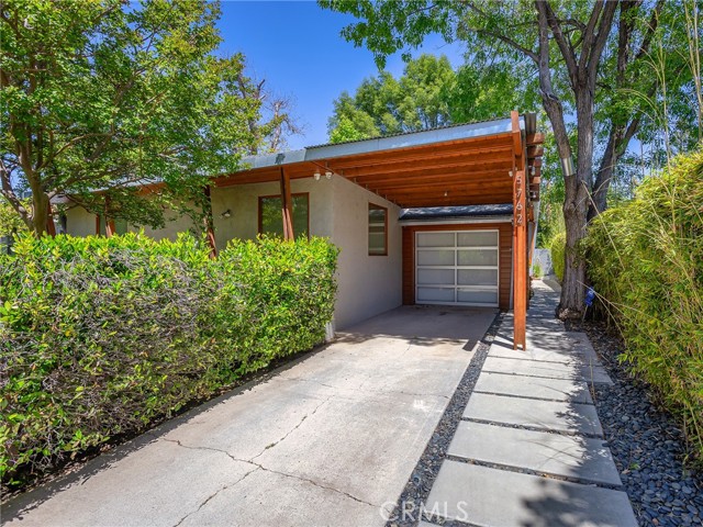 5762 Andasol Avenue, Encino CA: https://media.crmls.org/medias/589704e9-35ef-41fb-bd50-6c0a7534cfe3.jpg
