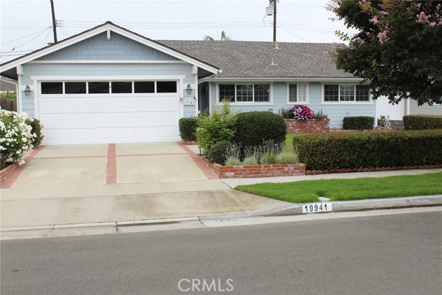 Detail Gallery Image 1 of 1 For 19941 Isthmus Ln, Huntington Beach,  CA 92646 - 3 Beds | 2 Baths