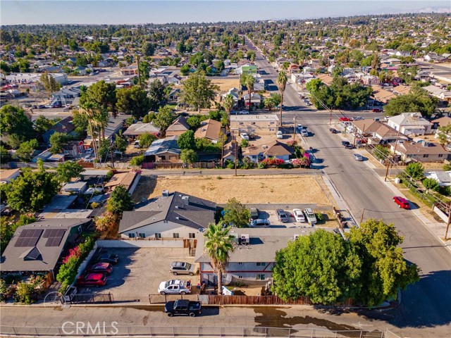 Detail Gallery Image 6 of 19 For 1102 Gage St, Bakersfield,  CA 93305 - – Beds | – Baths