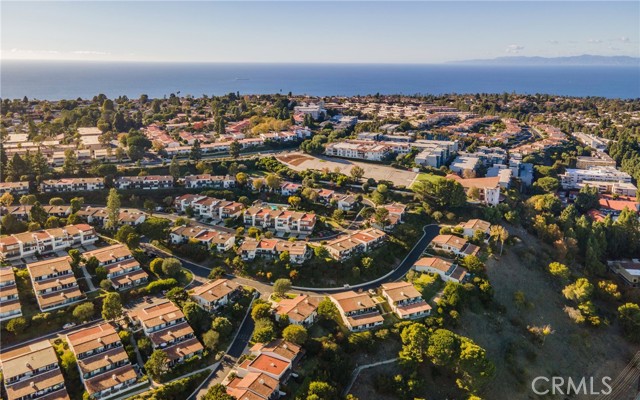 37 Aspen Way, Rolling Hills Estates, California 90274, 2 Bedrooms Bedrooms, ,2 BathroomsBathrooms,Residential,Sold,Aspen,PV23025170