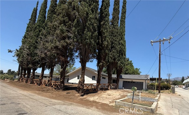 Detail Gallery Image 3 of 3 For 39620 Avenida Sonrisa, Beaumont,  CA 92223 - 4 Beds | 2 Baths