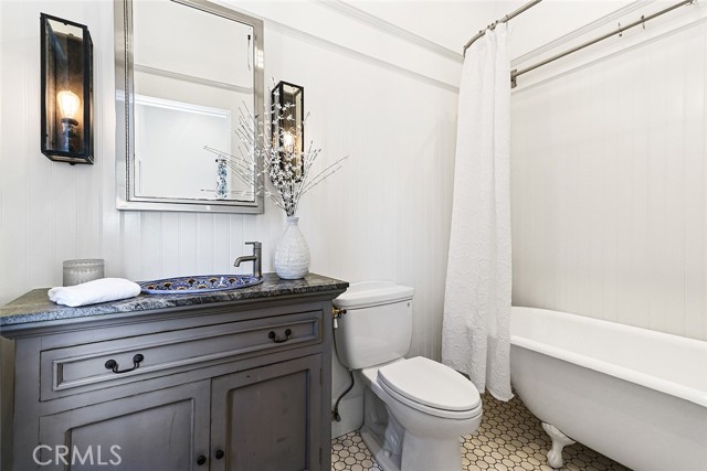 3208 Agnes Road, Manhattan Beach CA: https://media.crmls.org/medias/589983da-d48b-4c9a-9a66-5e006b26a78d.jpg
