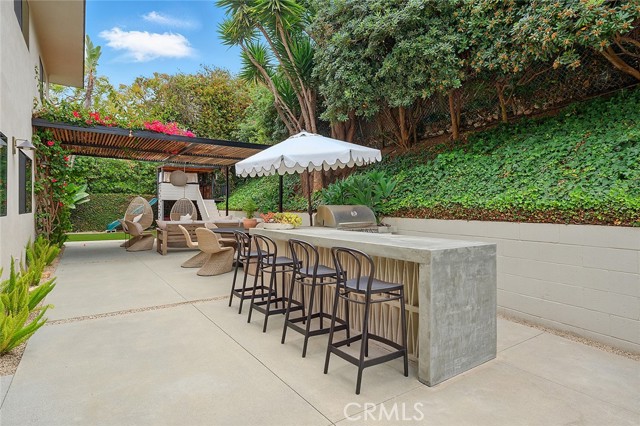 6360 E Vera Crest Drive, Long Beach CA: https://media.crmls.org/medias/589a0df4-0469-49dc-9dbe-818830f69313.jpg