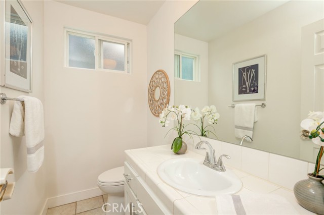 401 18th Street, Manhattan Beach, California 90266, ,Residential Income,Sold,18th,SB22145393