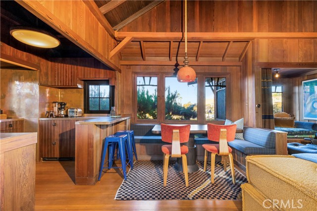 Detail Gallery Image 4 of 23 For 310 Hawthorne Rd, Laguna Beach,  CA 92651 - 1 Beds | 1 Baths