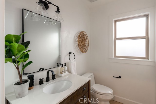Detail Gallery Image 33 of 42 For 223 Seaview St, Manhattan Beach,  CA 90266 - 3 Beds | 3/1 Baths