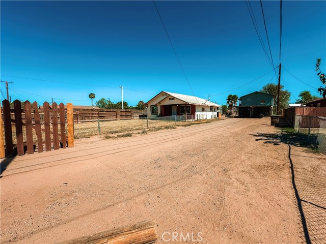 Detail Gallery Image 3 of 15 For 430 N 3rd St, Blythe,  CA 92225 - – Beds | – Baths