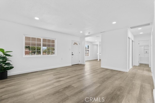 Detail Gallery Image 9 of 40 For 27256 13th St, Highland,  CA 92346 - 3 Beds | 2 Baths