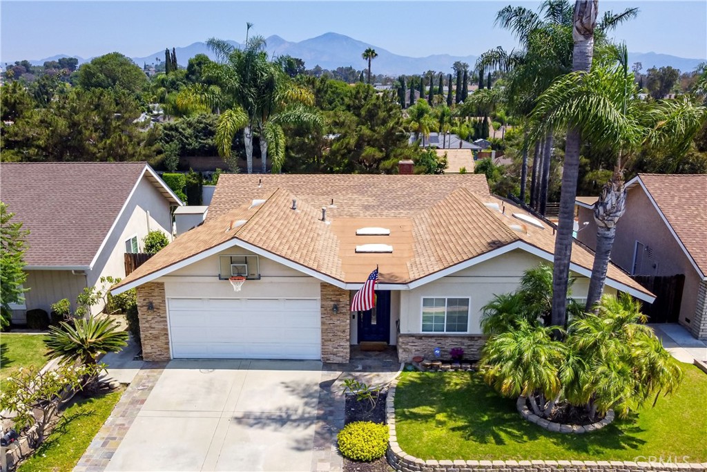 MLS #OC25175888 image #33