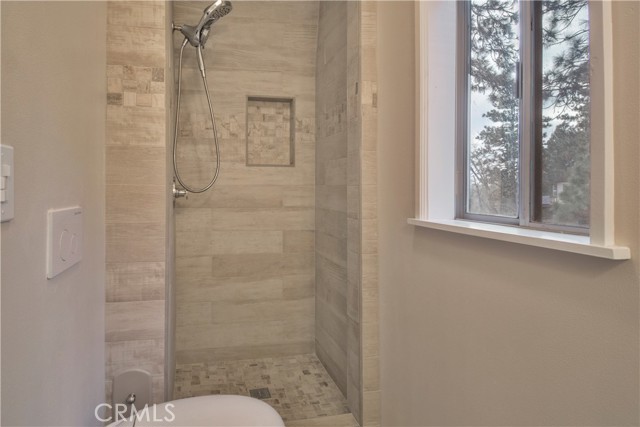 Detail Gallery Image 21 of 21 For 31438 Easy St, Running Springs,  CA 92382 - 2 Beds | 1 Baths