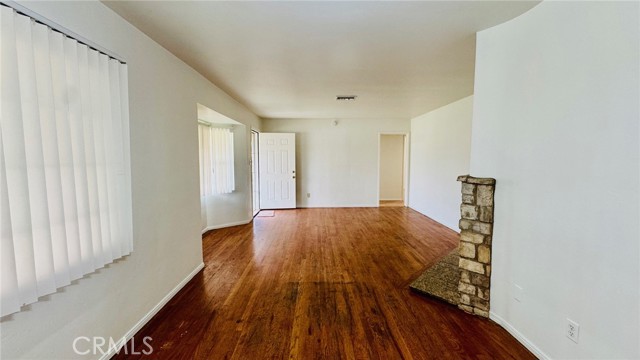 Detail Gallery Image 9 of 25 For 3160 Terrel Ct, Bakersfield,  CA 93304 - 3 Beds | 2 Baths