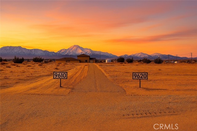Detail Gallery Image 3 of 6 For 9620 Mescalero, Phelan,  CA 92371 - – Beds | – Baths