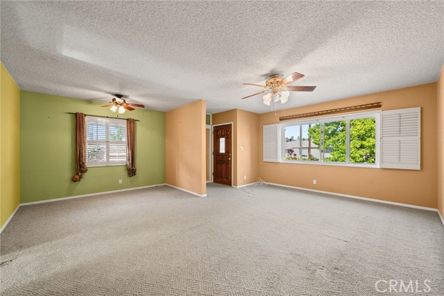 Detail Gallery Image 7 of 31 For 11008 Quill Ave, Sunland,  CA 91040 - 4 Beds | 2 Baths
