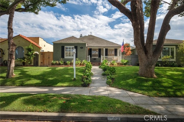 Detail Gallery Image 2 of 34 For 1508 Beech Ave, Torrance,  CA 90501 - 3 Beds | 3 Baths