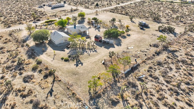 11924 Mountain Road, Pinon Hills CA: https://media.crmls.org/medias/58a00ed6-5835-4e6b-975f-70998e601997.jpg