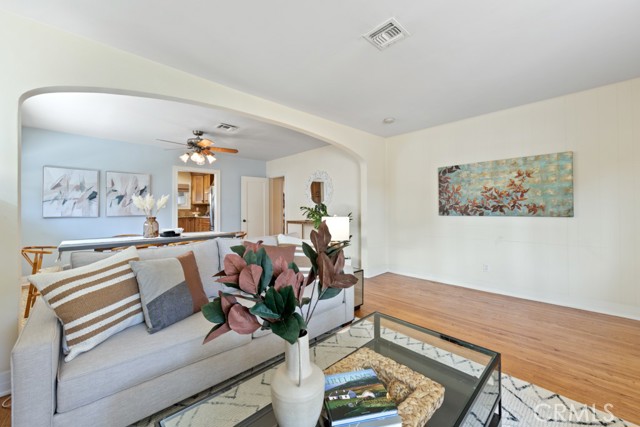 Detail Gallery Image 3 of 63 For 3621 Orange Avenue, Long Beach,  CA 90807 - 3 Beds | 2/1 Baths