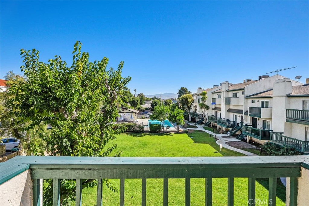 MLS #OC25250901 image #18