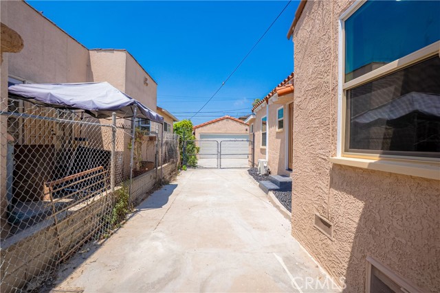6617 Haas Avenue, Los Angeles CA: https://media.crmls.org/medias/58a150b1-1425-4c5f-ab69-f0687b161000.jpg